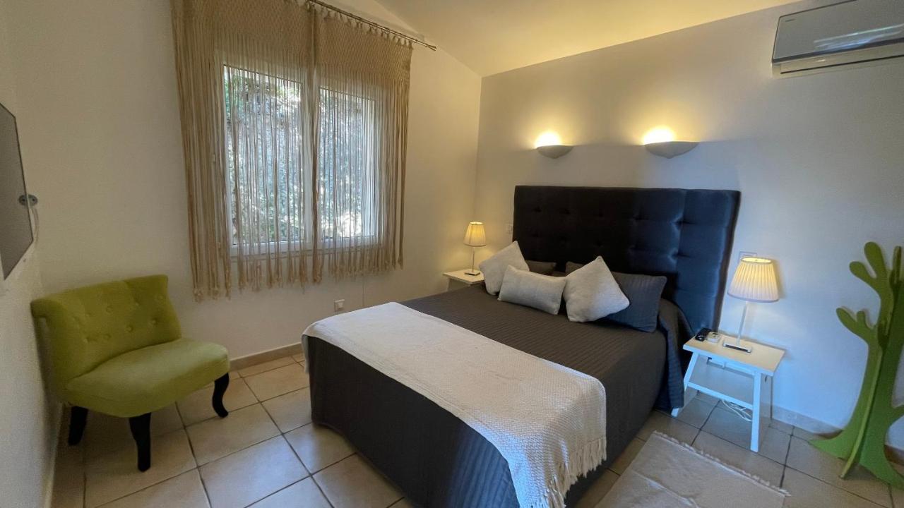 Residence Bellavista A Santa Giulia, Proche De La Plage Et Vue Mer ปอร์โต-เวคคีโอ ภายนอก รูปภาพ