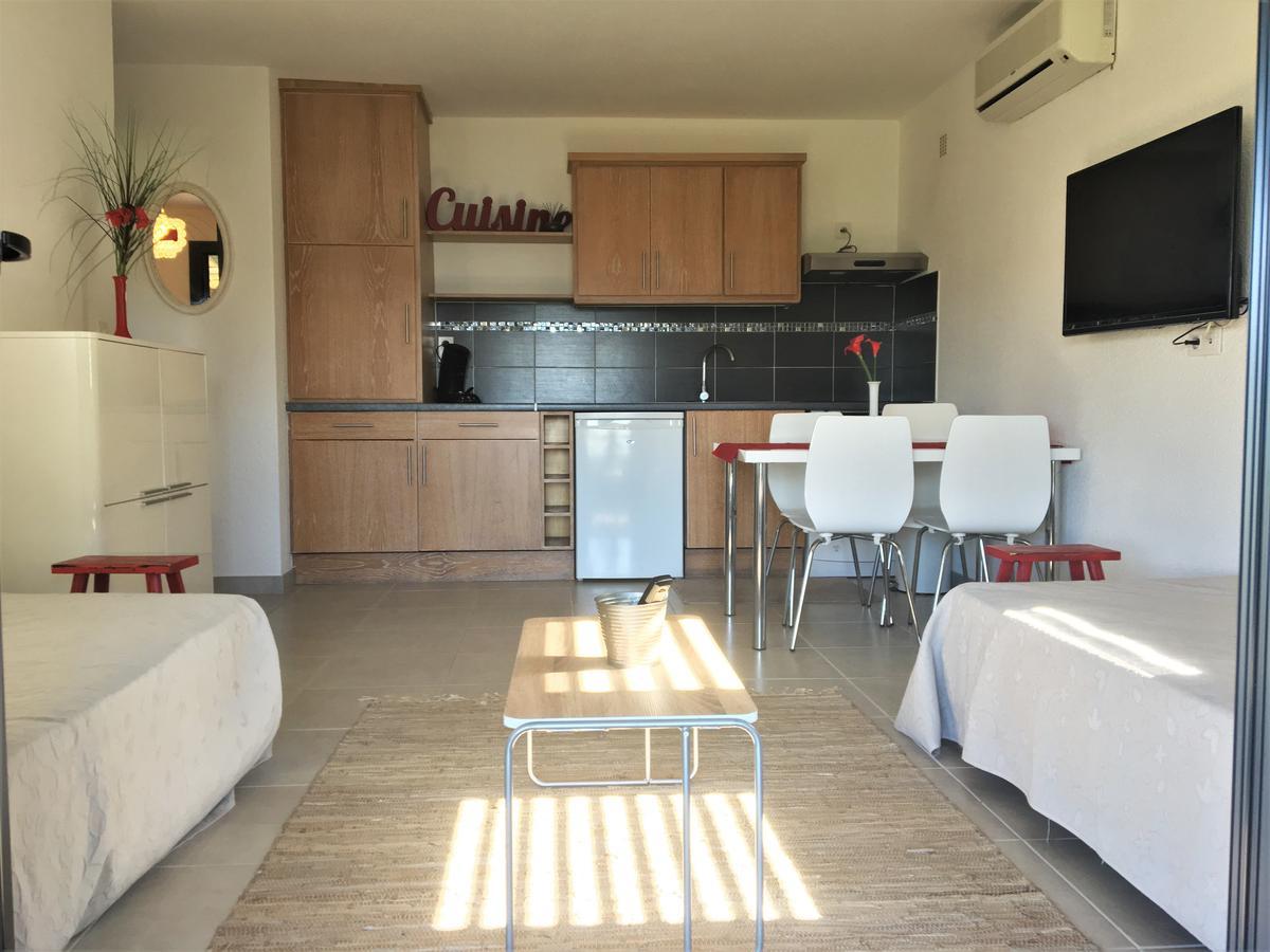 Residence Bellavista A Santa Giulia, Proche De La Plage Et Vue Mer ปอร์โต-เวคคีโอ ภายนอก รูปภาพ