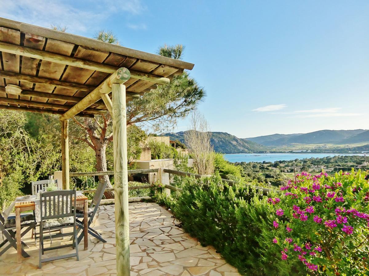 Residence Bellavista A Santa Giulia, Proche De La Plage Et Vue Mer ปอร์โต-เวคคีโอ ภายนอก รูปภาพ