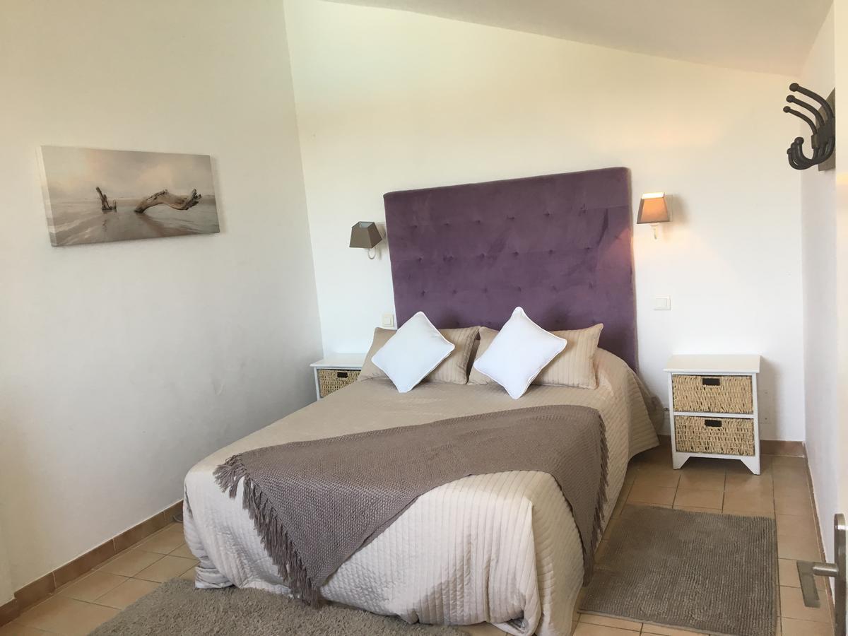 Residence Bellavista A Santa Giulia, Proche De La Plage Et Vue Mer ปอร์โต-เวคคีโอ ภายนอก รูปภาพ