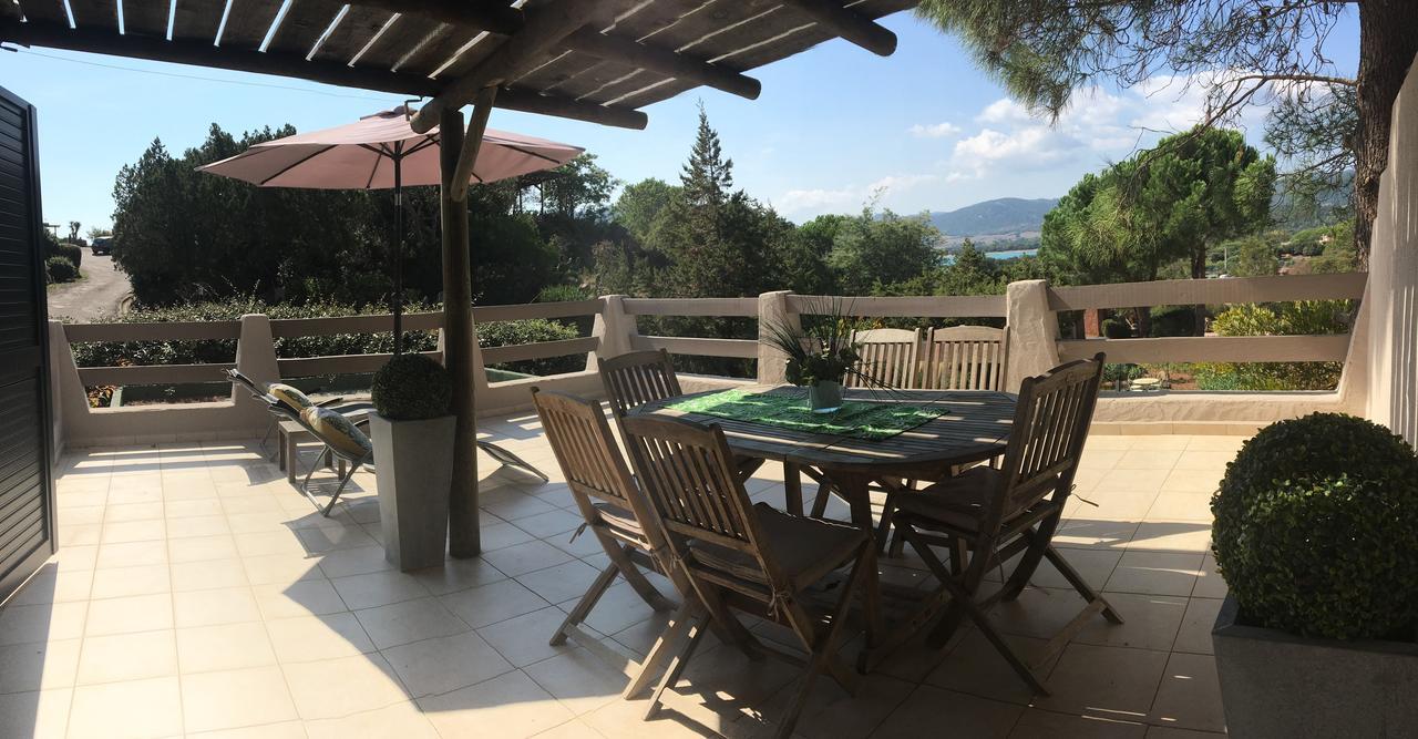 Residence Bellavista A Santa Giulia, Proche De La Plage Et Vue Mer ปอร์โต-เวคคีโอ ภายนอก รูปภาพ